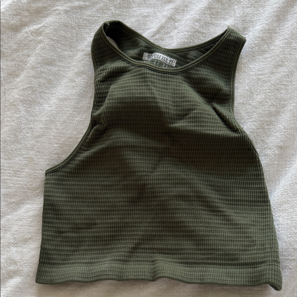Cropped athletic ribbed top